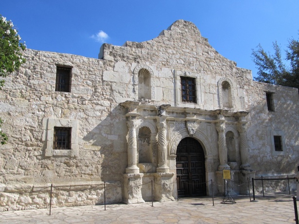 the-alamo-1460909158NaX